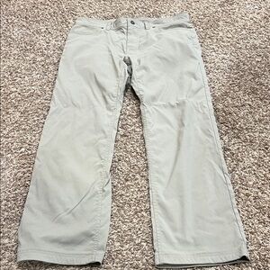 Men's Prana slim fit khaki pants sz 34